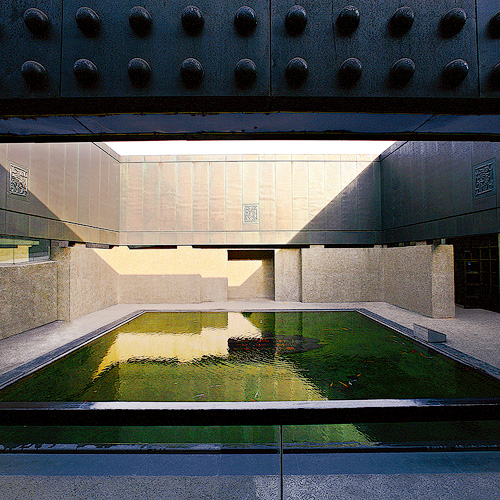 Yin Site Musuem of Anyang<br/>2005  The ARCASIA Award for Architecture Gold Prize